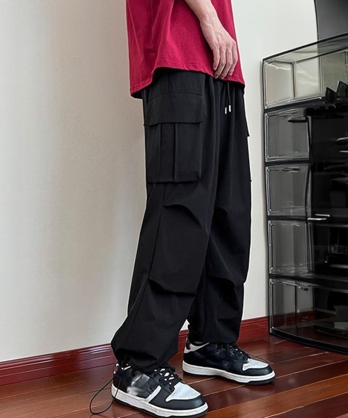 AsaAura（アサオーラ）の「カーゴパンツ メンズゆったりワイドパンツ（カーゴパンツ・メンズ・ブラック/カーキ・L/XL/2XL）」の8枚目の写真