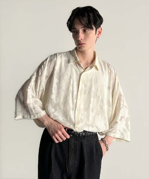 Classical Origin(クラシカルオリジン)の「【Classical Origin】「抜け感の抜け技。」フラワー柄シアージャカードドルマンシャツ/Sheer Jacquard Dolman Sleeve Shirt(シャツ/ブラウス・メンズ・アイボリー/ブラック・ONE SIZE)」の7枚目の写真