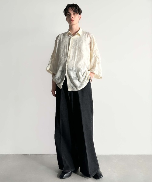 Classical Origin(クラシカルオリジン)の「【Classical Origin】「抜け感の抜け技。」フラワー柄シアージャカードドルマンシャツ/Sheer Jacquard Dolman Sleeve Shirt(シャツ/ブラウス・メンズ・アイボリー/ブラック・ONE SIZE)」の9枚目の写真