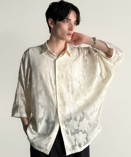 Classical Origin(クラシカルオリジン)の「【Classical Origin】「抜け感の抜け技。」フラワー柄シアージャカードドルマンシャツ/Sheer Jacquard Dolman Sleeve Shirt(シャツ/ブラウス・メンズ・アイボリー/ブラック・ONE SIZE)」の3枚目の写真