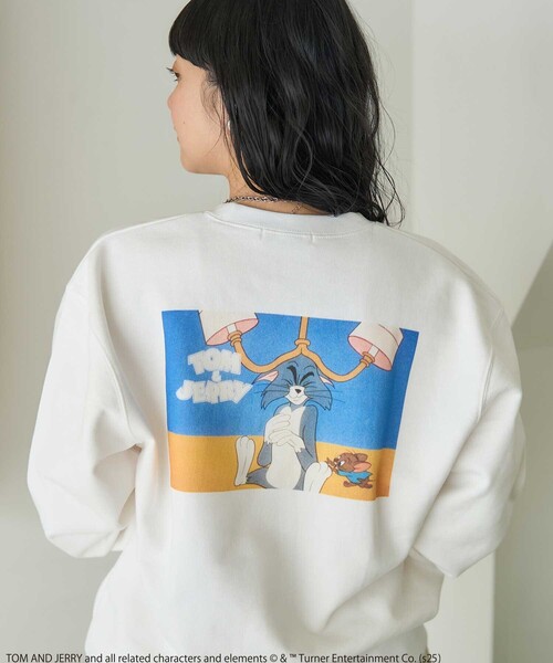 FREAK'S STORE(フリークスストア)の「Tom and Jerry /バックフォトプリントスウェット(スウェット・レディース・オフホワイト/チャコール/イエロー・フリ-)」の6枚目の写真