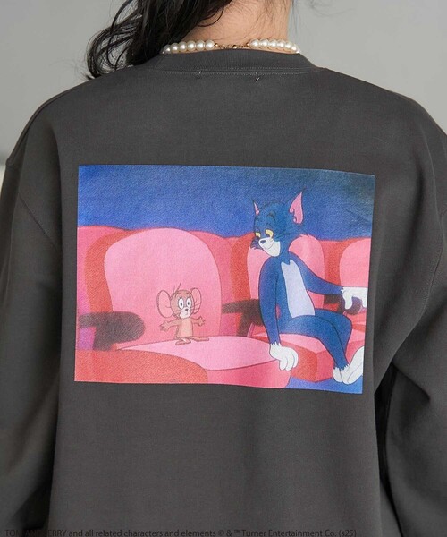 FREAK'S STORE(フリークスストア)の「Tom and Jerry /バックフォトプリントスウェット(スウェット・レディース・オフホワイト/チャコール/イエロー・フリ-)」の20枚目の写真