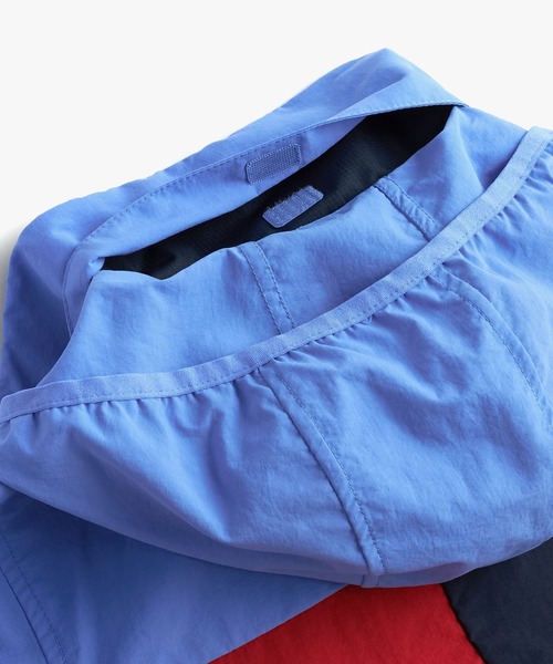 TOMMY HILFIGER（トミーヒルフィガー）の「BOYS カラーブロックリバーシブルジャケット（ブルゾン・キッズ・ネイビー/ベージュ・140cm/150cm/130cm/160cm）」の18枚目の写真