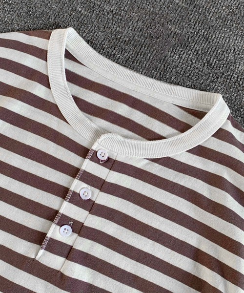 aimoha(アイモハ)の「aimoha MEN マルチボーダーヘンリーネックT(Tシャツ/カットソー・メンズ・ブラック/ブラウン/ベージュ・LARGE/X-LARGE/XX-LARGE/XXX-LARGE)」の4枚目の写真