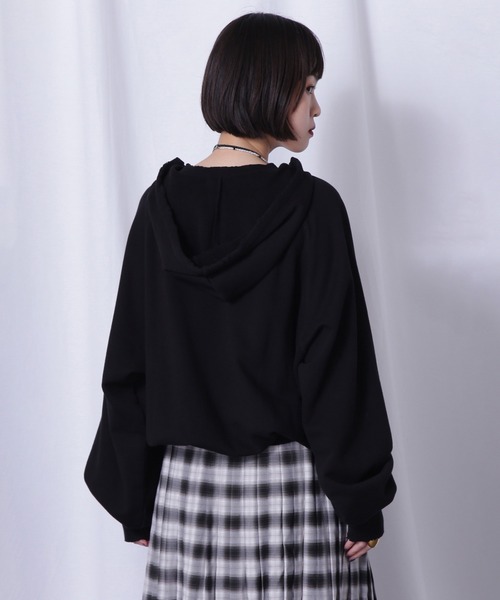 ROSE BUD（ローズバッド）の「(CREOLME)フーデッドダメージスウェット（パーカー・レディース・ブラック/グレー・ONE SIZE）」の9枚目の写真