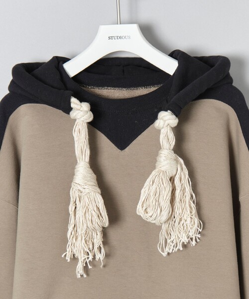 OUAT（オーユーエーティー）の「【OUAT/オーユーエーティー】AFTER HOODIE（パーカー・メンズ・ネイビー/カーキ・2/3）」の11枚目の写真