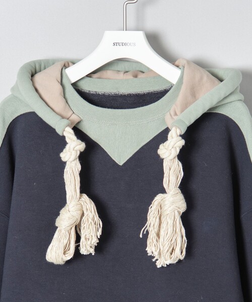 OUAT（オーユーエーティー）の「【OUAT/オーユーエーティー】AFTER HOODIE（パーカー・メンズ・ネイビー/カーキ・2/3）」の6枚目の写真