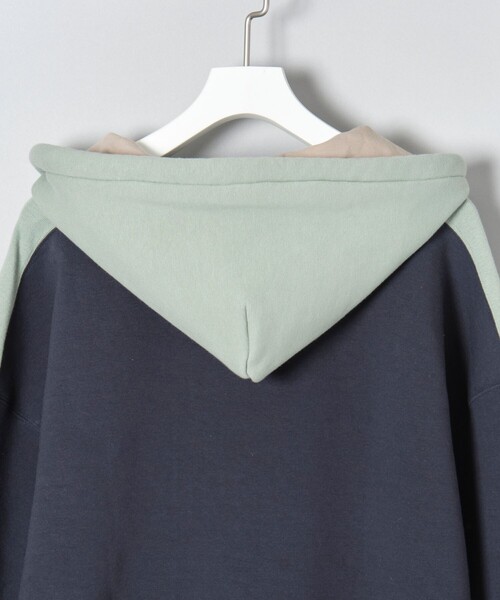 OUAT（オーユーエーティー）の「【OUAT/オーユーエーティー】AFTER HOODIE（パーカー・メンズ・ネイビー/カーキ・2/3）」の3枚目の写真