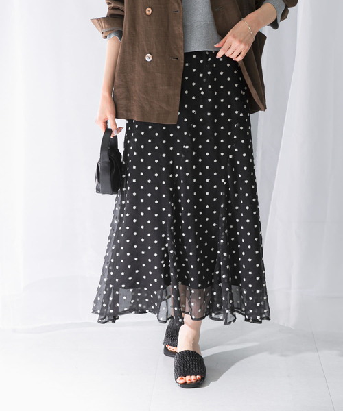 URBAN RESEARCH ROSSO WOMEN（アーバンリサーチ　ロッソ）の「フラワー刺繍スカート（スカート・レディース・モカ/ブラック・FREE）」の10枚目の写真