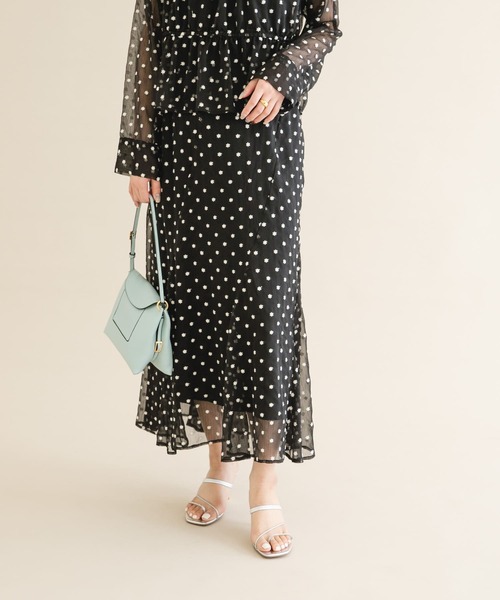 URBAN RESEARCH ROSSO WOMEN（アーバンリサーチ　ロッソ）の「フラワー刺繍スカート（スカート・レディース・モカ/ブラック・FREE）」の5枚目の写真