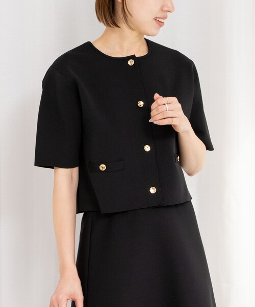 NOLLEY’S（ノーリーズ）の「《セットアップ対応》《手洗い可能》ミラノリブ半袖ジャケット（ノーカラージャケット・レディース・ブラック/ホワイト系その他5・38）」の2枚目の写真