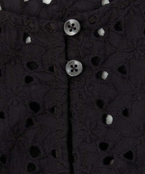 EMMEL REFINES(エメルリファインズ)の「<EMMEL REFINES>EM フリル レース ブラウス(シャツ/ブラウス・レディース・ブラック/ホワイト/ケリーグリーン・FREE)」の17枚目の写真