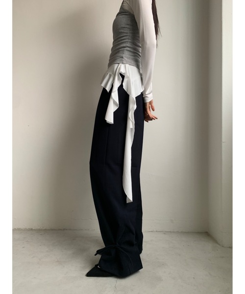 Didot.showroom(ディドット ショールーム)の「ウェーブフレアアンバランスT(Tシャツ/カットソー・レディース・ベージュ/ブラック/アイボリー・FREE)」の6枚目の写真