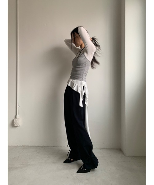Didot.showroom(ディドット ショールーム)の「ウェーブフレアアンバランスT(Tシャツ/カットソー・レディース・ベージュ/ブラック/アイボリー・FREE)」の4枚目の写真