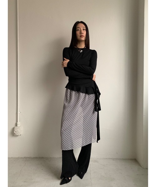 Didot.showroom(ディドット ショールーム)の「ウェーブフレアアンバランスT(Tシャツ/カットソー・レディース・ベージュ/ブラック/アイボリー・FREE)」の22枚目の写真