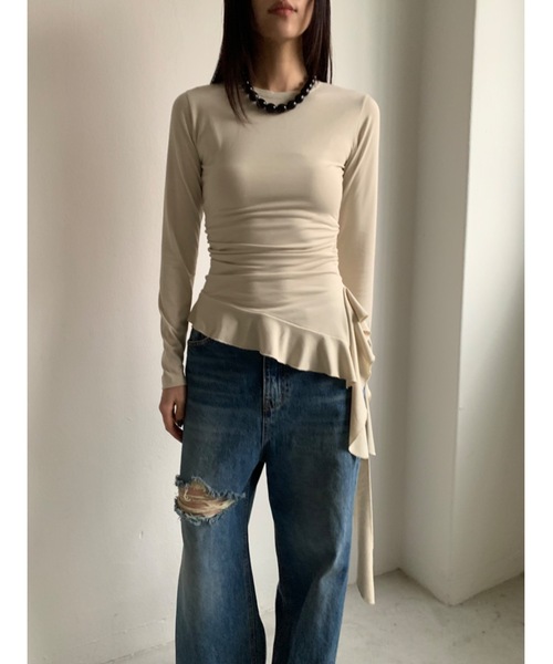 Didot.showroom(ディドット ショールーム)の「ウェーブフレアアンバランスT(Tシャツ/カットソー・レディース・ベージュ/ブラック/アイボリー・FREE)」の15枚目の写真