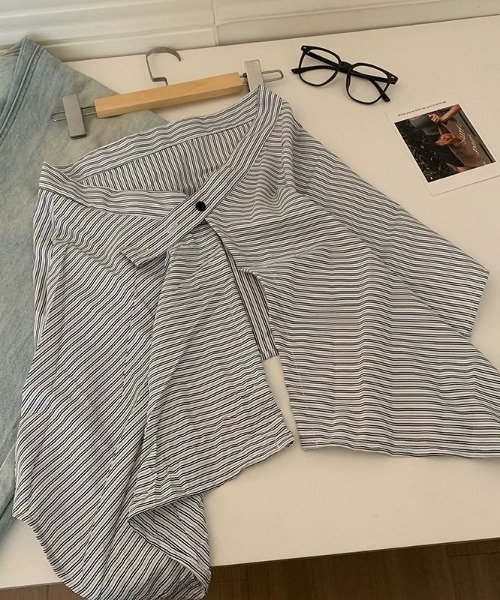 LAC-VERT(ラック・ヴェール)の「シャツ風巻きスカート(ベルト・レディース・ブルー/ブラック/ブラウン/ネイビー・FREE)」の5枚目の写真