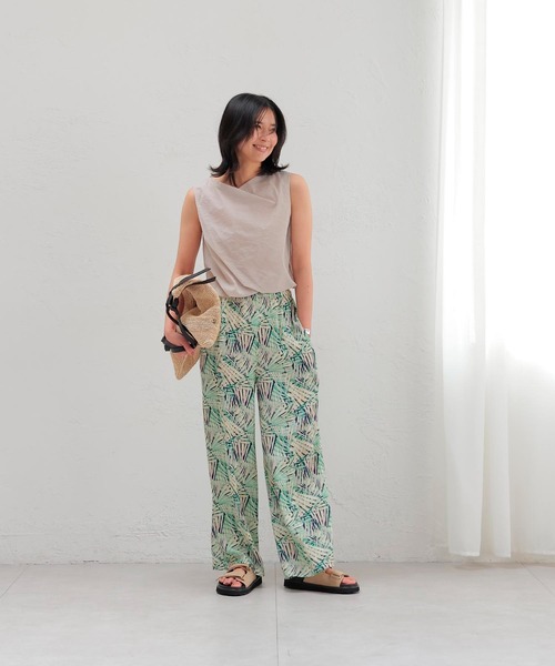 Jines（ジネス）の「ペーパークロスツイストノースリブラウス【セットアップ可】（シャツ/ブラウス・レディース・キャメル/グレー・38）」の9枚目の写真