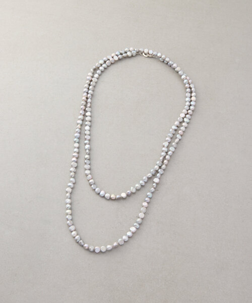 BEARDSLEY(ビアズリー)の「《2.718》パールロングネックレス(ネックレス・レディース・シルバー・FREE)」の2枚目の写真