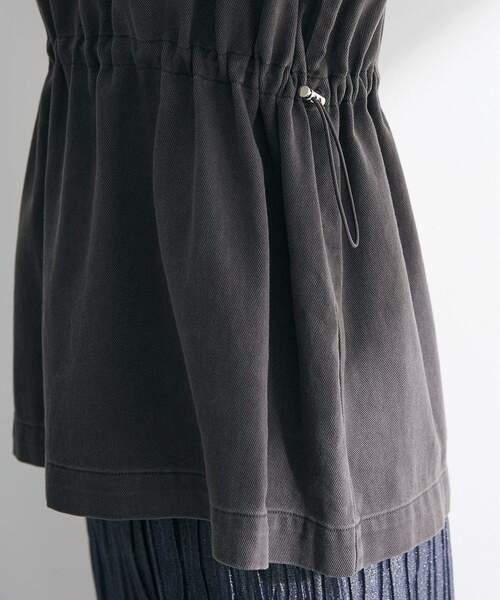 Green Parks(グリーンパークス)の「ピグメントドロストベスト(ベスト・レディース・チャコールグレー/ライトベージュ・FREE)」の12枚目の写真