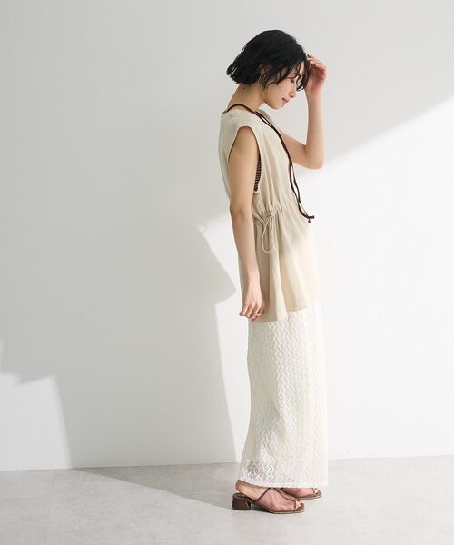 Green Parks(グリーンパークス)の「ピグメントドロストベスト(ベスト・レディース・チャコールグレー/ライトベージュ・FREE)」の14枚目の写真