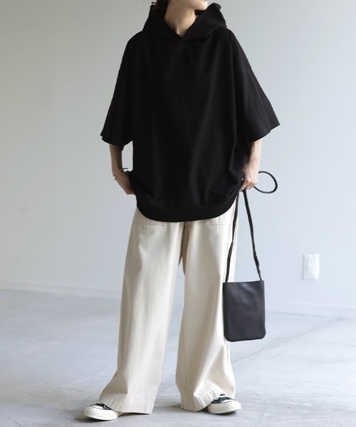 HUG.U(ハグユー)の「フード付きTシャツ(パーカー・レディース・コーラル/モスグリーン/ライトグレー/ブラック/ダークグレー/ロイヤルブルー/アイボリー・FREE)」の20枚目の写真