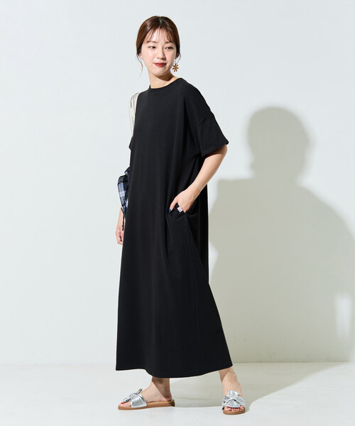 FREAK'S STORE(フリークスストア)の「限定展開 USAコットンビッグシルエットTシャツワンピース(ワンピース・レディース・オフホワイト/ブラック/レッド/ブラウン/イエロー/ストライプ/ネイビー・MEDIUM/SMALL)」の8枚目の写真