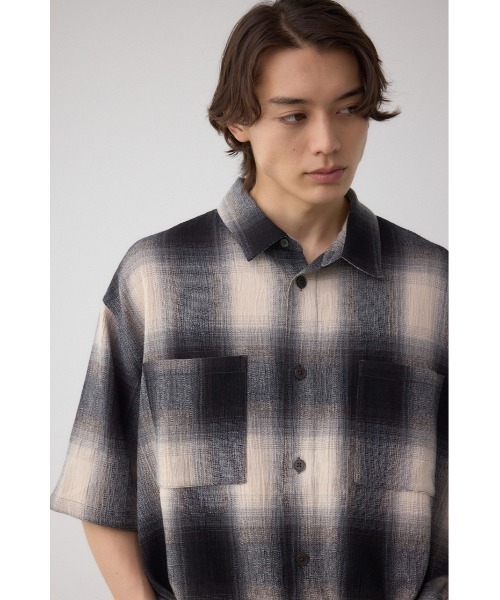 AZUL by moussy(アズールバイマウジー)の「シアーチェックシャツ(シャツ/ブラウス・メンズ・ブラック系その他/ブルー系その他3/グリーン系その他/レッド系その他・FREE/MEDIUM)」の5枚目の写真