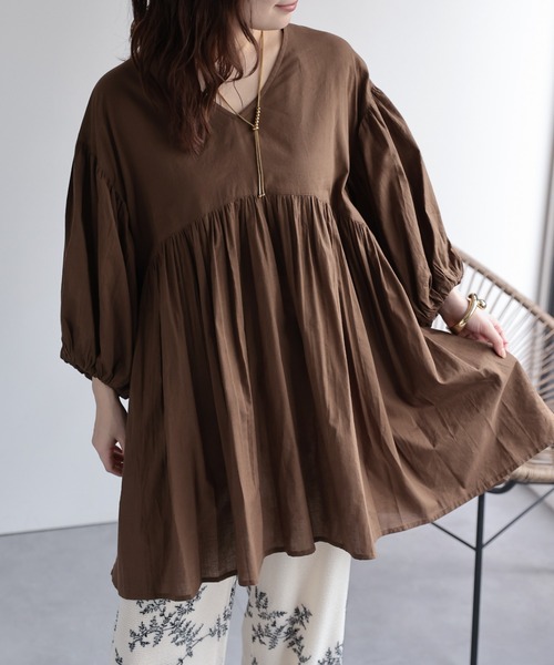 ap retro(アプレトロ)の「【India Fabric】ギャザーフレアブラウス / コットン100%(シャツ/ブラウス・レディース・オフホワイト/ブラウン/ブラック・FREE)」の11枚目の写真