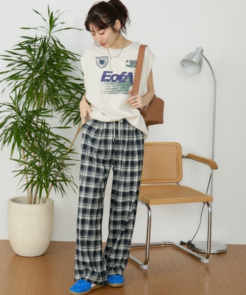 Auntie Rosa Holiday(アンティローザホリデー)の「チェックワイドイージーパンツ / サイズ展開あり(その他パンツ・レディース・ブラック/ネイビー・SMALL/MEDIUM)」の7枚目の写真