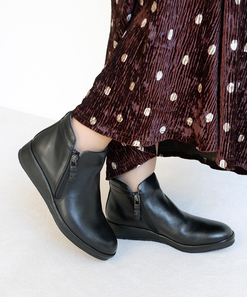 MODE KAORI(モードカオリ)の「【本革】プラットサイドファスナーブーツ/6732(ブーツ・レディース・ダークグレー/グレイッシュベージュ/ブラック・24cm/23.5cm/23cm/22.5cm/25cm/24.5cm)」の15枚目の写真