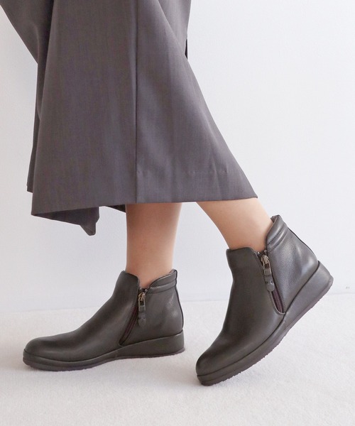 MODE KAORI(モードカオリ)の「【本革】プラットサイドファスナーブーツ/6732(ブーツ・レディース・ダークグレー/グレイッシュベージュ/ブラック・24cm/23.5cm/23cm/22.5cm/25cm/24.5cm)」の17枚目の写真