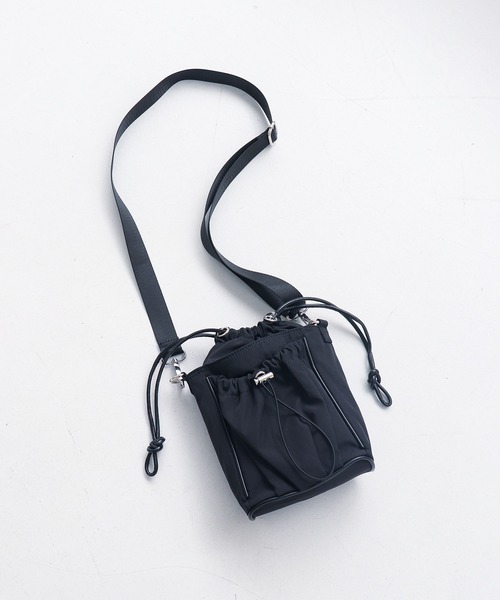 COLDE (コルデ)の「ギャザーポケットミニショルダーバッグ(ショルダーバッグ・レディース・アイボリー/ブラック/グレー・FREE)」の20枚目の写真