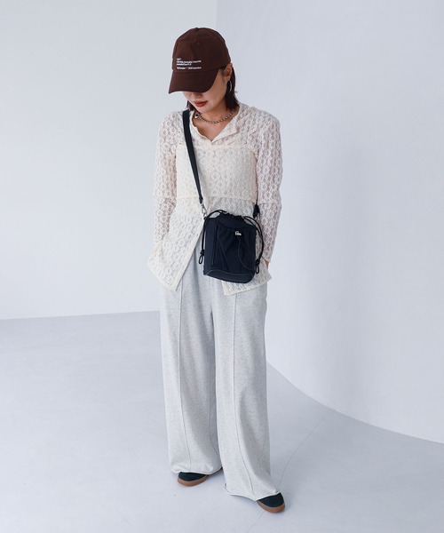 COLDE (コルデ)の「ギャザーポケットミニショルダーバッグ(ショルダーバッグ・レディース・アイボリー/ブラック/グレー・FREE)」の22枚目の写真