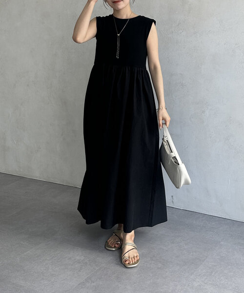 Thevon（ゼボン）の「GLDトングサンダル（サンダル・レディース・ブラック/シルバー/ゴールド・M/L）」の21枚目の写真