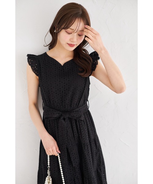 tocco closet(トッコ クローゼット)の「ウエストりぼん付き肩フリルハートネックコットンレースティアードワンピース(ワンピース・レディース・アイボリー/ブルー/ピンク/ブラック・M)」の19枚目の写真