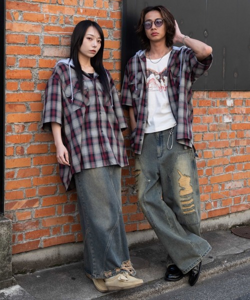 WEGO（ウィゴー）の「WEGO/オンブレチェックフードシャツ（シャツ/ブラウス・メンズ・ブラック系その他2/レッド系その他2・MEDIUM/LARGE）」の3枚目の写真