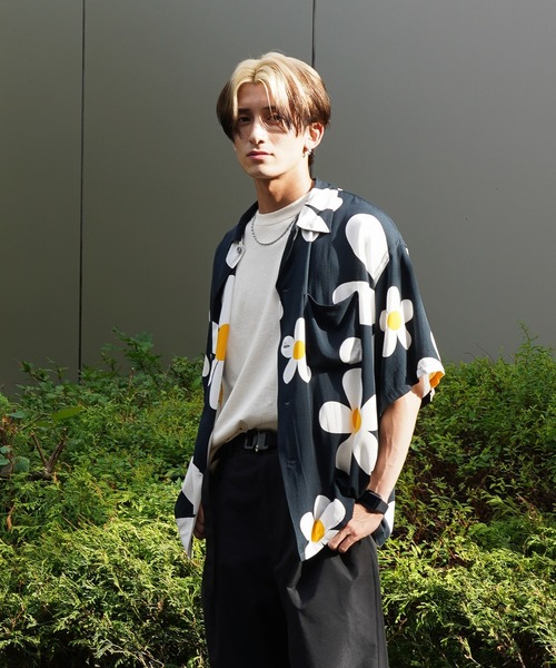 SUNNY  SPORTS（サニースポーツ）の「SUNNY SPORTS / サニースポーツ PRINTED BOX SHIRT 花 デイジー チェッカーフラッグ プリントレーヨン 半袖シャツ サマーシャツ（シャツ/ブラウス・メンズ・チェック/ブラック・MEDIUM/LARGE）」の8枚目の写真