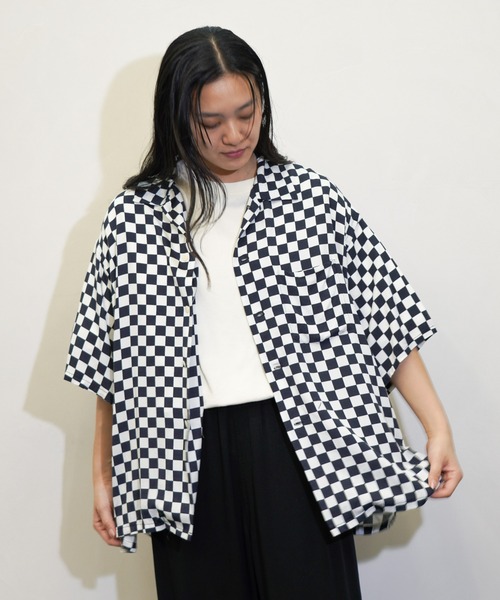 SUNNY  SPORTS（サニースポーツ）の「SUNNY SPORTS / サニースポーツ PRINTED BOX SHIRT 花 デイジー チェッカーフラッグ プリントレーヨン 半袖シャツ サマーシャツ（シャツ/ブラウス・メンズ・チェック/ブラック・MEDIUM/LARGE）」の13枚目の写真