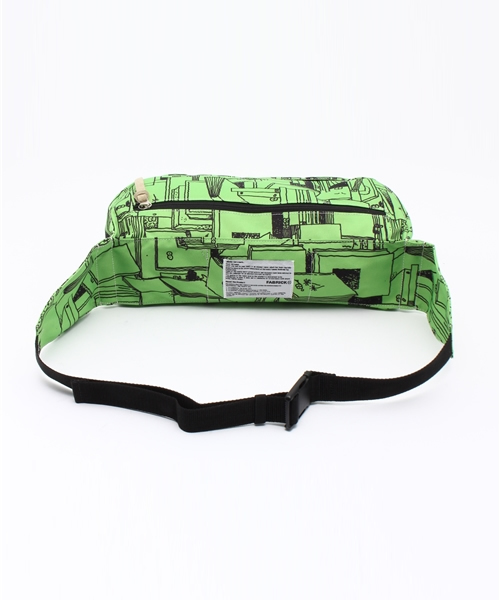FABRICK（ファブリック）の「FABRICK【STEFAN MARX】 UTILITY WAIST BAG（ボディバッグ/ウエストポーチ・メンズ・ホワイト/グリーン・FREE）」の11枚目の写真