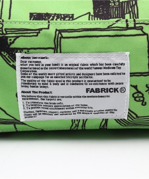 FABRICK（ファブリック）の「FABRICK【STEFAN MARX】 UTILITY WAIST BAG（ボディバッグ/ウエストポーチ・メンズ・ホワイト/グリーン・FREE）」の5枚目の写真