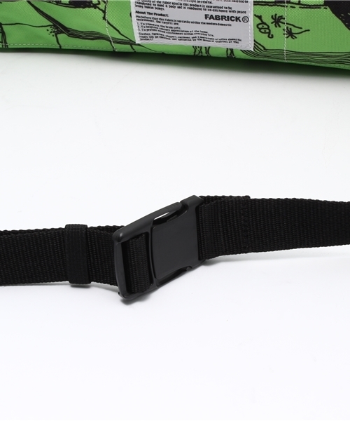 FABRICK（ファブリック）の「FABRICK【STEFAN MARX】 UTILITY WAIST BAG（ボディバッグ/ウエストポーチ・メンズ・ホワイト/グリーン・FREE）」の6枚目の写真