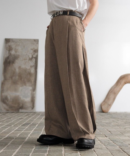 HARE（ハレ）の「【SET UP対応】メランジワイドテーパードパンツ(HARE)（スラックス・メンズ・ブルー/ブラウン/ブラック/ブルー系その他/ブラック系その他/ブラウン系その他/ブルー系その他2/ブラウン系その他2/グレー系その他/ブラウン系その他3/ブルー系その他3・FREE/SMALL/MEDIUM）」の5枚目の写真