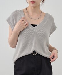 新品✨未使用　SHENERY 2023SS ベスト シーナリー シーナリー shenery ニットベスト Vネック ピンクベージュ