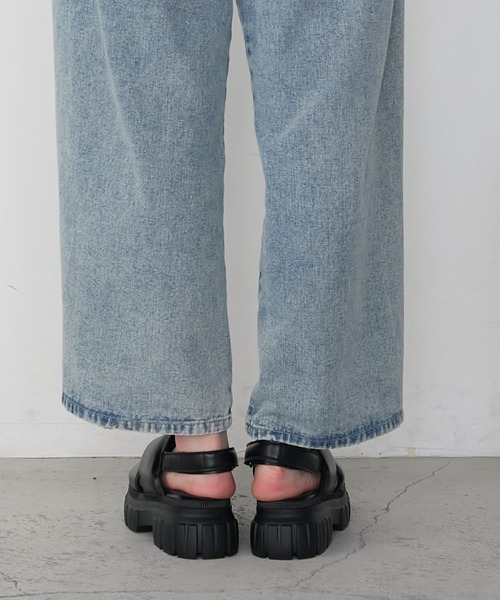 forksy.(フォルクシー)の「【forksy.】ベルトデザイン パフィー スポーツサンダル(サンダル・レディース・ブラック/オフホワイト・M/L)」の15枚目の写真