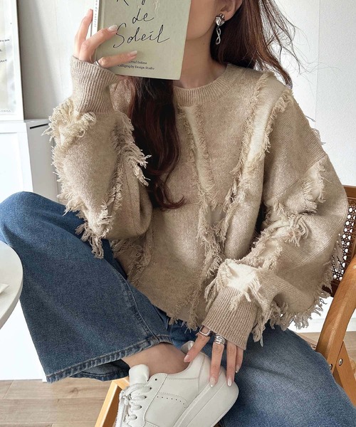 classicalelf（クラシカルエルフ）の「ゆるっとこなれ感◎男女兼用可♪フリンジ配色オーバーニット（長袖）（ニット/セーター・レディース・ベージュ/ネイビー/ブラウン/ブラック/アイボリー/グレー・LARGE/MEDIUM/SMALL/X-LARGE）」の5枚目の写真