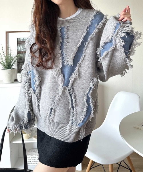 ✩.*ぽんちゃん様 フリンジニット セール】ゆるっとこなれ感◎男女兼用可♪フリンジ配色オーバーニット