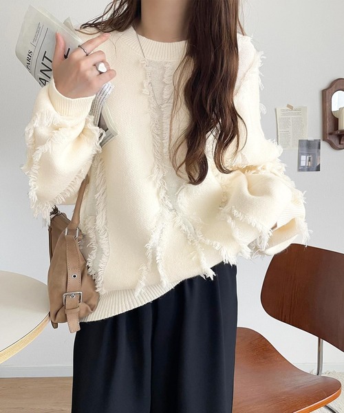 classicalelf（クラシカルエルフ）の「ゆるっとこなれ感◎男女兼用可♪フリンジ配色オーバーニット（長袖）（ニット/セーター・レディース・ベージュ/ネイビー/ブラウン/ブラック/アイボリー/グレー・LARGE/MEDIUM/SMALL/X-LARGE）」の12枚目の写真