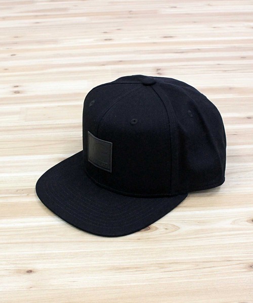 Carhartt　カーハート　(ダークネイビー)　WIP　LOGO　キャップ Carhartt WIP（カーハートダブリューアイピー）の「Carhartt WIP