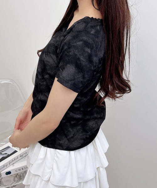 INGNI（イング）の「ムラ染めレースサイドギャザークロスロゴトップス（Tシャツ/カットソー・レディース・ブラック/オフホワイト/ベージュ・M）」の14枚目の写真